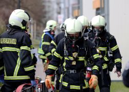 Nach Brand In Jena Feuer Zerstoert Wohnung Komplett 04